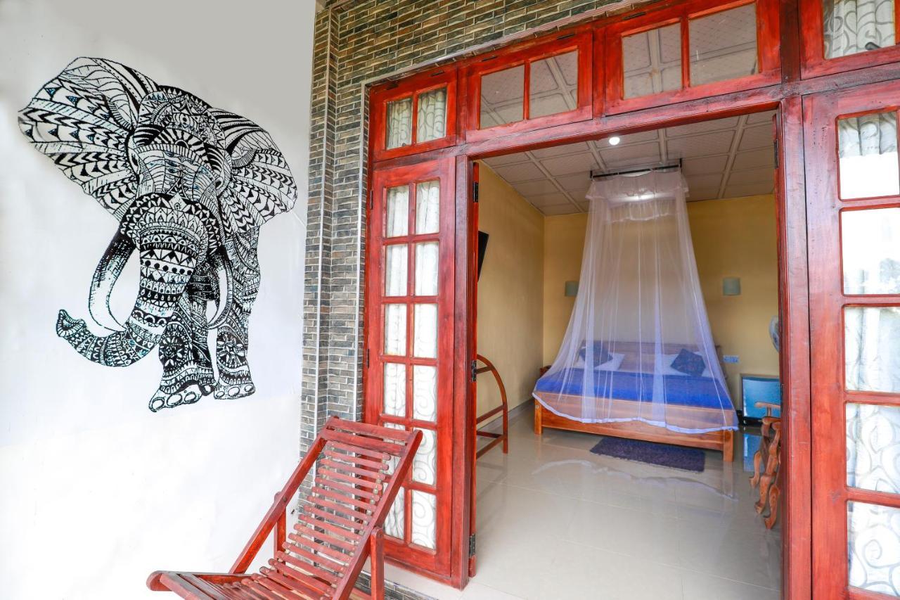 Zircon Ella Bed & Breakfast Bagian luar foto